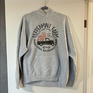 Gildan Gray Peppermint Farm Graphic Hoodie